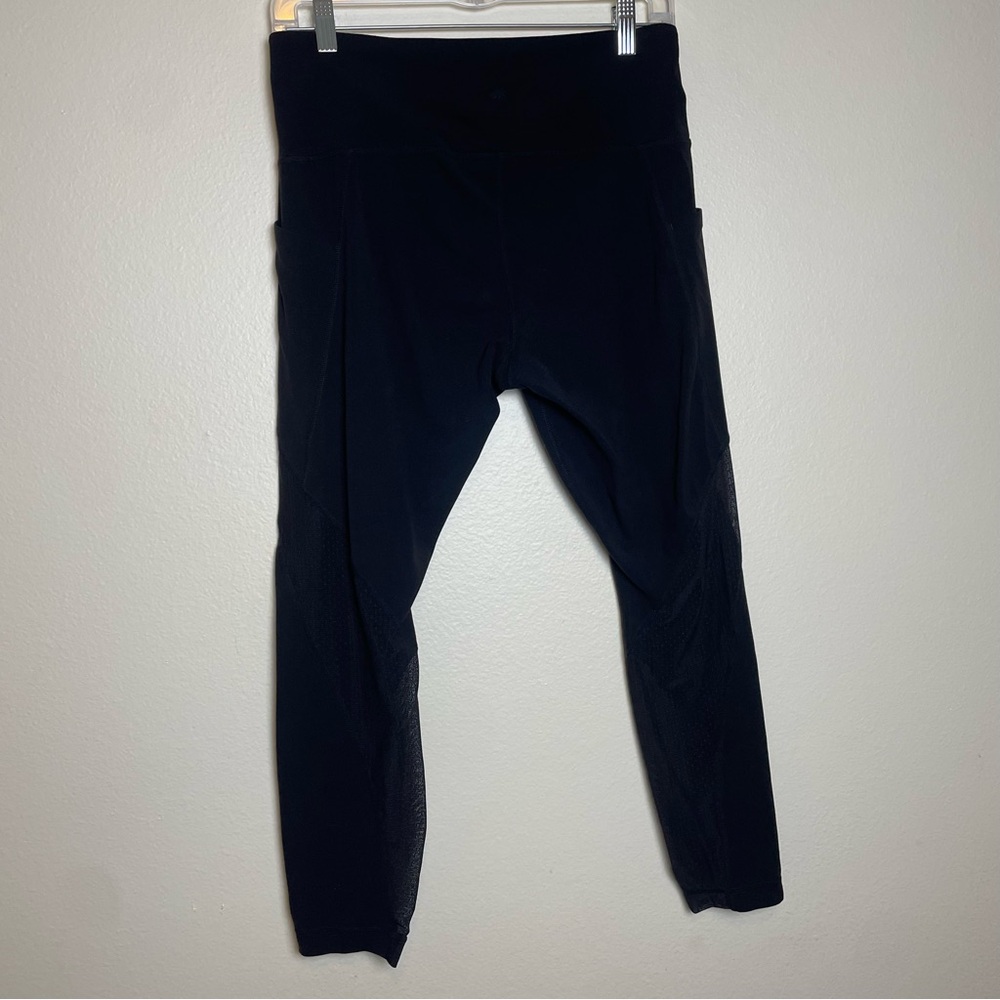 Athleta SALUTATION POCKET TIGHT Mesh - Picture 4 of 6